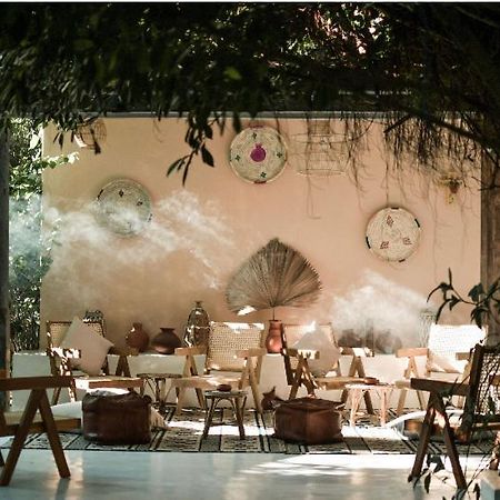 Casa Gitano Hotell Ahangama Exteriör bild