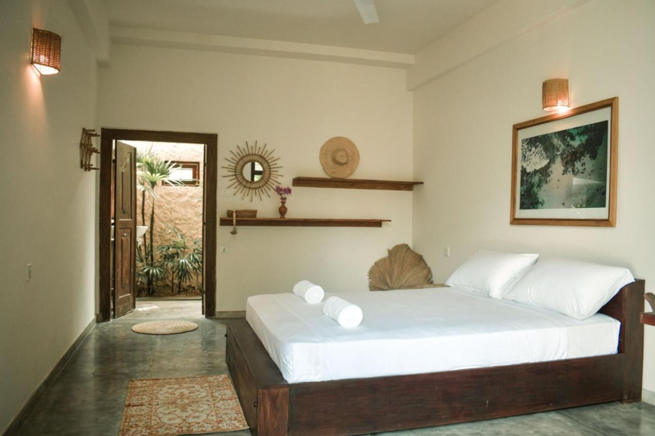 Casa Gitano Hotell Ahangama Exteriör bild