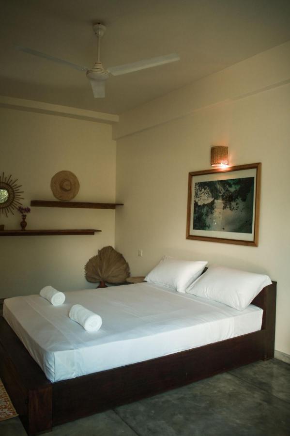 Casa Gitano Hotell Ahangama Exteriör bild